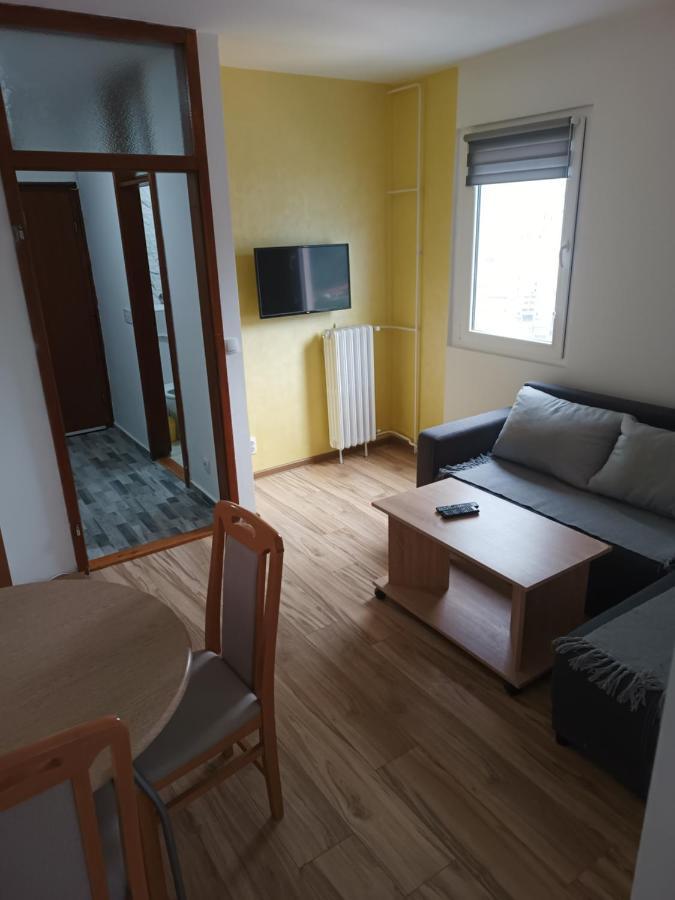 Stan Na Dan Im Apartment Uzice Exterior photo