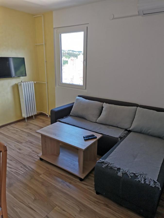 Stan Na Dan Im Apartment Uzice Exterior photo