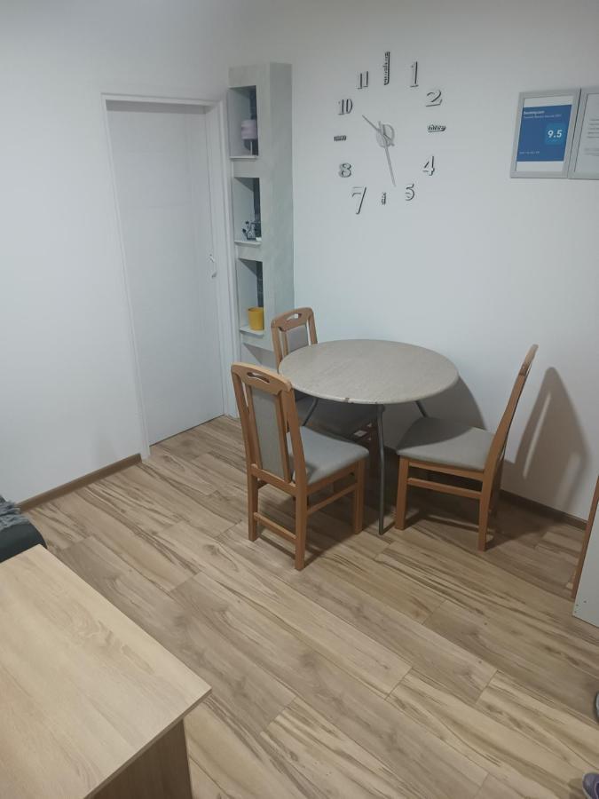 Stan Na Dan Im Apartment Uzice Exterior photo
