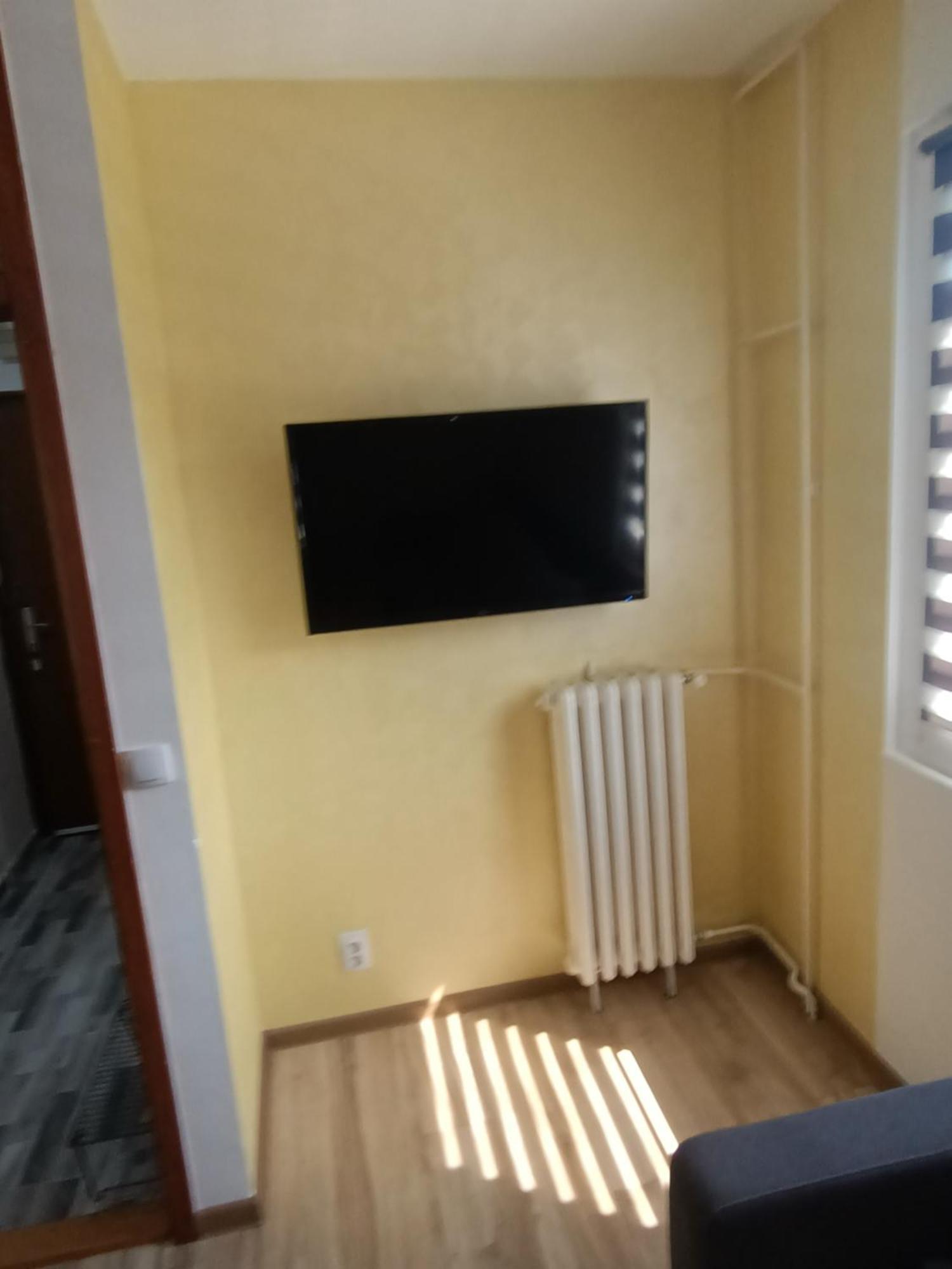Stan Na Dan Im Apartment Uzice Room photo